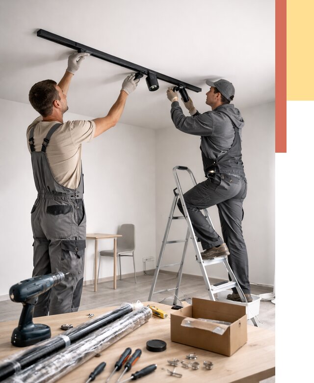 Установка трековых светильников в натяжной потолок в Дедовске от 4618 руб. | ОТДЕЛОЧНИК-Ддв